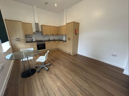 2 bedroom flat to rent - Photo 3