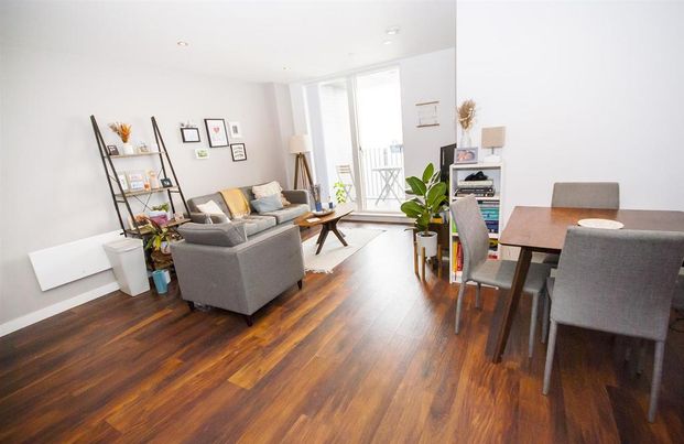 2 bedroom apartment to rent - Photo 1