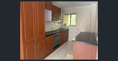 Central Southport - Walk To The Broadwater - Photo 5