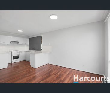 17 Randall Crescent, Moe, Vic 3825 - Photo 2