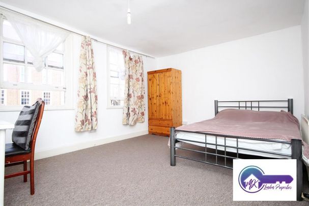 1 Bedroom Room in Flat Share To Rent - Photo 1