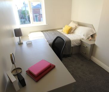 5 STANMORE GROVE Leeds - LS4 2RJ - Photo 6