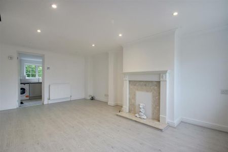 2 bedroom cottage to rent - Photo 3