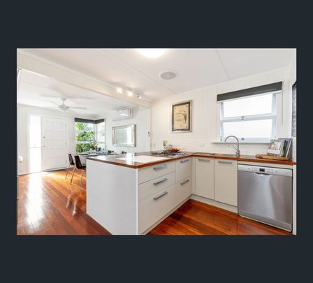 1 Lake View Dr, Tewantin, Qld 4565 - Photo 1