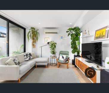 1B Huntly Street, Footscray, Vic 3011 - Photo 3