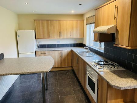 Rooks Nest Road, Wakefield, Outwood - Photo 4