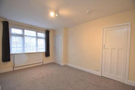 Maybush, SO16 - Photo 2