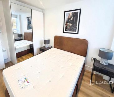 1 bedroom flat to rent - Photo 5