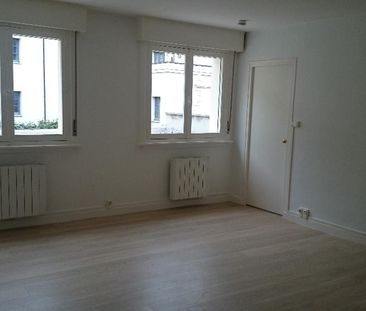 Location Appartement 2 pièces 53m² VALENCIENNES 59300 - Photo 1