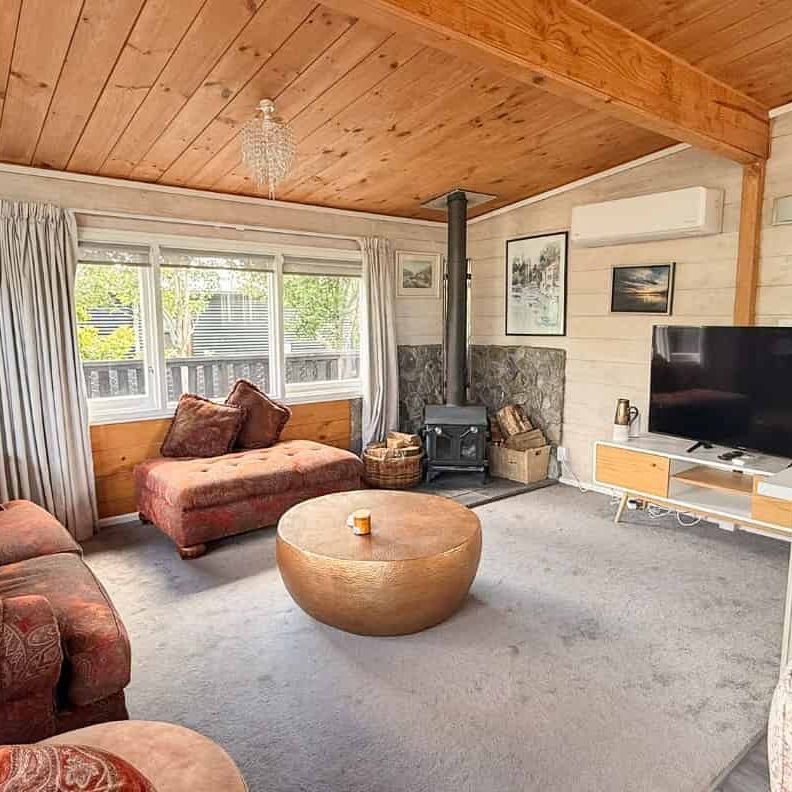 Fully Furnished, Warm & Comfortable Living - Photo 1