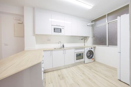 Carrer Campoamor, Valencia, Valencian Community 46022 - Photo 5