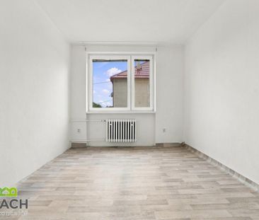 Pronájem bytu 3+1 67 m2 - Fotografie 2