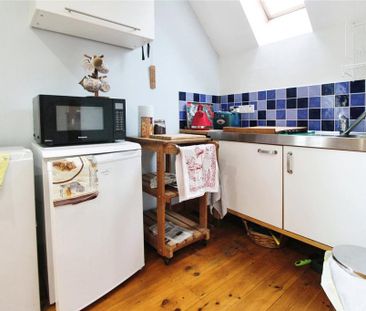 1 bedroom detached house to rent - Photo 3