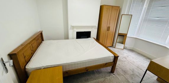 Room in a Shared House, Liverpool Road, RG1 - Photo 2