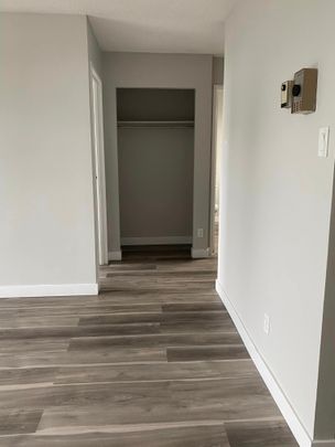 Manitoba, 364 & 424 Princeton Drive, R8N 0A2, Thompson - Photo 1