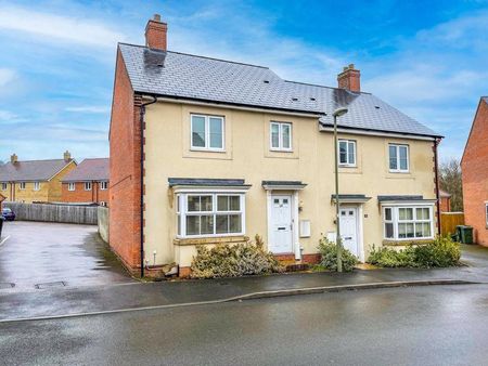 3 bedroom semi-detached house to rent - Photo 5