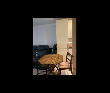 1 Bed Flat, John Thornycroft Road, SO19 - Photo 1