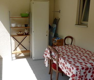 1½ Zimmer-Wohnung in Kirchberg (BE), möbliert - Foto 2