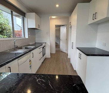 Hidden Gem Offering Comfort and Convenience - Photo 1