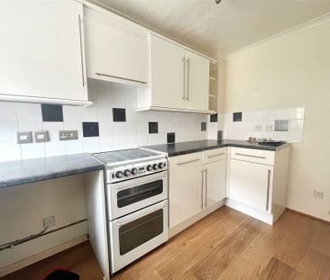 Kitter Drive, Staddiscombe, Plymouth, Devon, PL9 - Photo 6