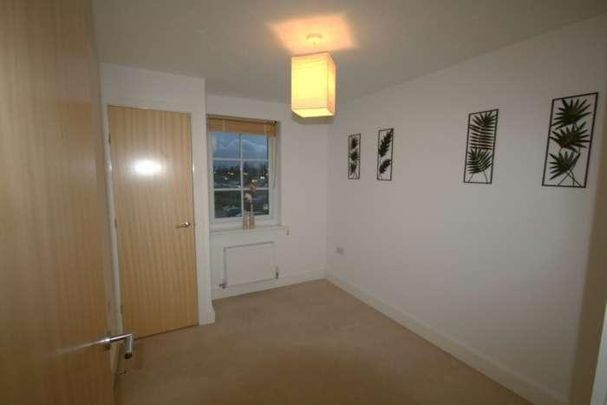 Elphins Drive, Wilderspool Park, Stockton Heath, WA4 - Photo 1