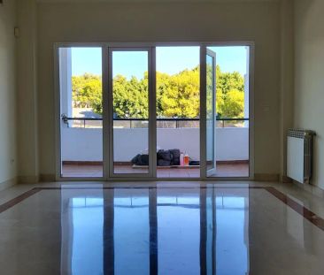 Marbella - Photo 1