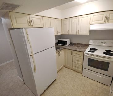 For Lease - 738 Stonepath Circle Unit# Lower, Pickering, Ontario - Photo 2