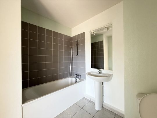 Location Appartement 1 pièce 30m² LA CIOTAT 13600 - Photo 1