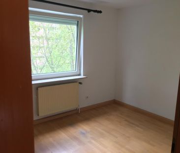 Sehr gepflegte, helle Dreizimmerwohnung - Einbauküche - Loggia - N-... - Foto 1