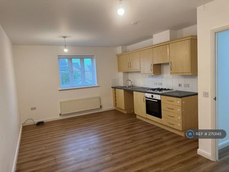 2 bedroom flat to rent - Photo 5