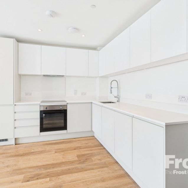 Bath Road, Slough, Berkshire,SL1 - Photo 1