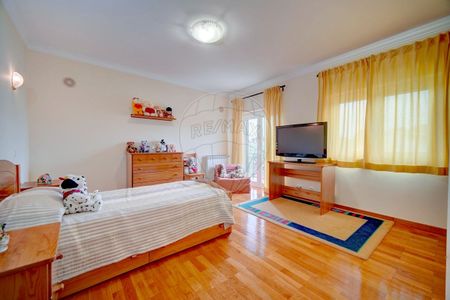 Moradia T5 em Lisboa - Photo 3