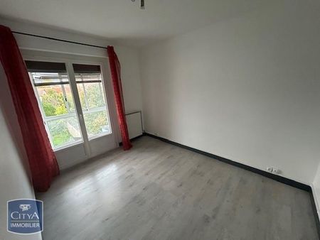 Location Maison 5 pièces 111m² MEHUN SUR YEVRE 18500 - Photo 5