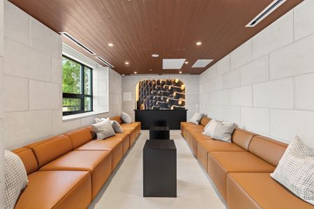 For Lease - 2075 King Road Unit# 103, King, Ontario - Photo 5