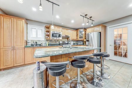 For Lease - 35 Hartrick Place Unit# Main, Whitby, Ontario - Photo 5