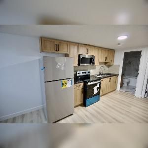1 Bed 1 Bath Suite Chappelle For Rent - Photo 4