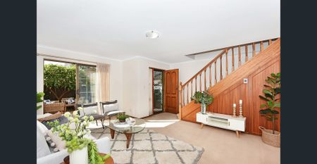 A hop, skip & a jump away from the Beach & Jetty Road - Photo 3