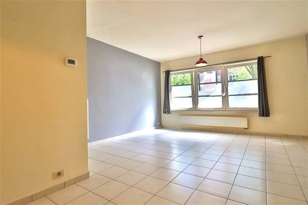 Appartement te huur - Photo 1