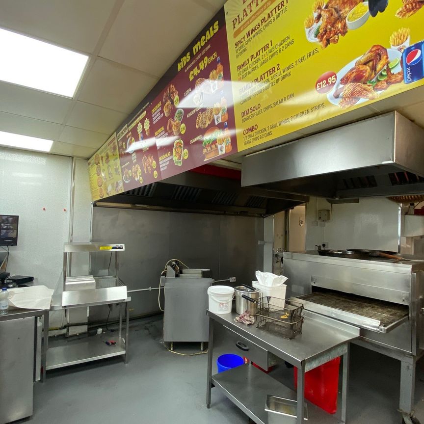 £1,000 PCM, Whole Building Lease, Fitted and Equipped A3 Licensed Takeaway in Clifton Street, Roath, Cardiff, CF24 1LS - Photo 1