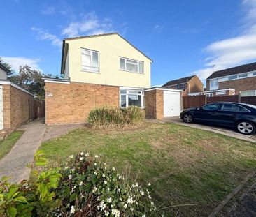 3 bedroom detached house to rent - Photo 3