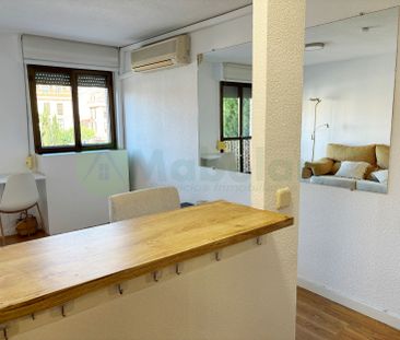 Apartamento de alquiler en Plaza España, Casco Antiguo - Photo 5