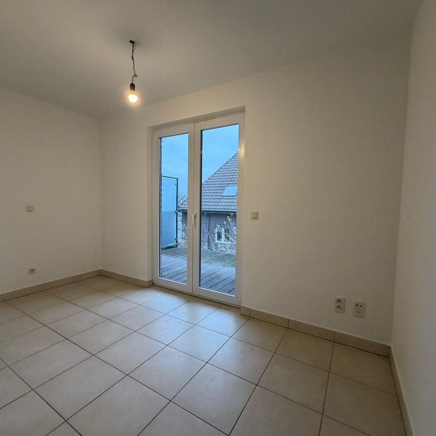 Duplex-appartement met extra zolderkamer + garagebox in het centrum! - Foto 1