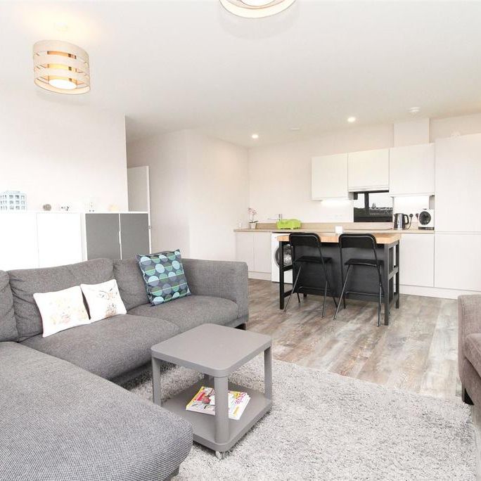 1 bedroom apartment to rent - Photo 1