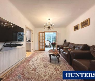 4 bedroom House To Let Total Size: 1407 SQ FT - Photo 3