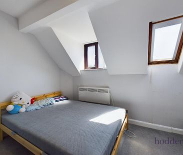 3 bedroom end of terrace house to rent - Photo 4