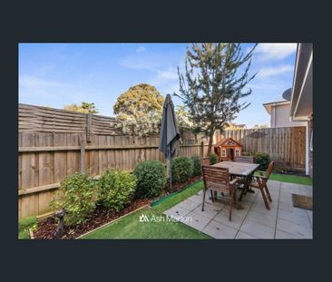 Modern Townhouse in Frankston High School Zone - Photo 6