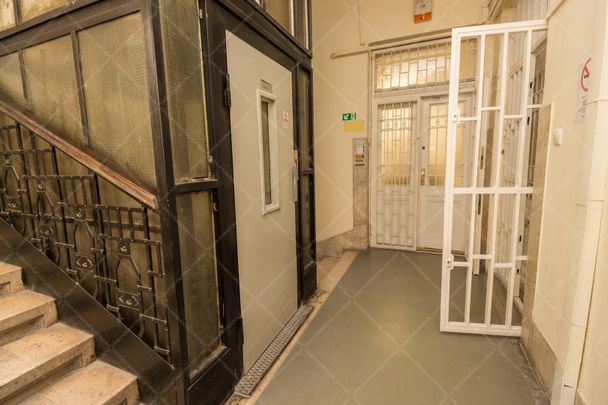 Haris köz | Property for Long Term Rent in Budapest - Photo 1
