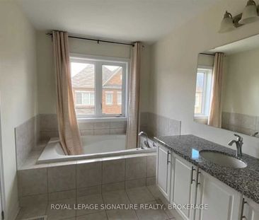 For Lease - 362 Leadwood Gate, Oakville, Ontario - Photo 5