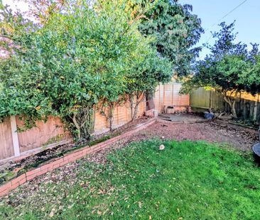 3 bedroom semi-detached house to rent - Photo 3