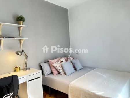 Piso en alquiler en Calle de Julia Nebot, 16 - Photo 3